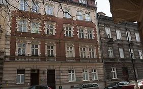 Home In Krakow Silvio'S Apartments