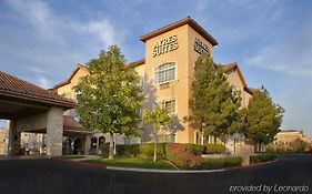 Ayres Inn & Suites Ontario At The Mills Mall 3*