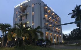 Nam Phuong Hotel Tan Huong