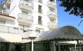 Hotel Alla Rotonda  3*