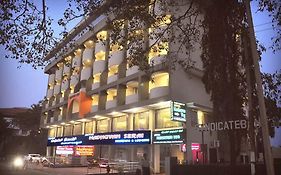 Hotel Madhuvan Serai Manipal 3*
