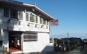 Dolphin Hotel Darjeeling