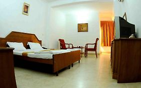 Hotel Safari Trivandrum 3*