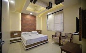 Hotel Radhe Krishna Solapur