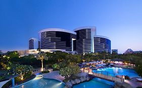Grand Hyatt Residence Dubai 4*