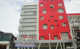 Bella Vita Hotel Kupang 2*