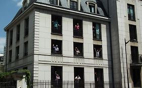 Adveniat Paris photos Exterior