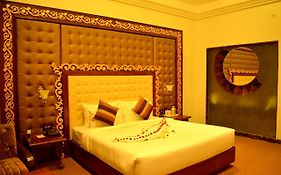 Hotel Vennington Court Raipur (chhattisgarh) India