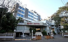 Avion Hotel Mumbai 3*