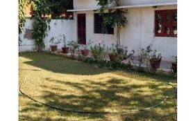 Falcon Guest House Bharatpur India