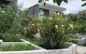 Milos Garden