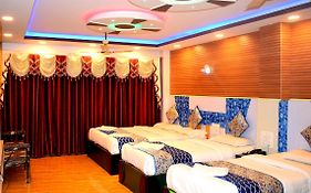 Hotel Kaveri Palace Mysore 3*