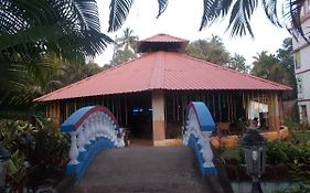 Country Club de Goa Hotel