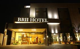 Brii Hotel  4*