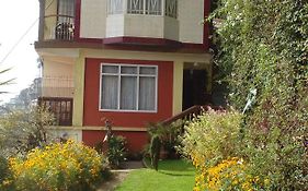 Classic Guesthouse Darjeeling 2*