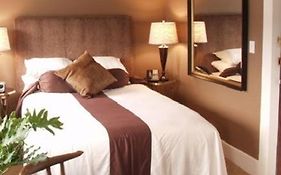 The National Hotel Frenchtown 4*