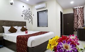 Collection O Hotel Lotus Grand Near Secunderabad Railway Station  India