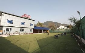 Hotel Hill View Dehradun 3* India