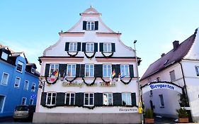 Gasthof Und Hotel Zum Hirsch