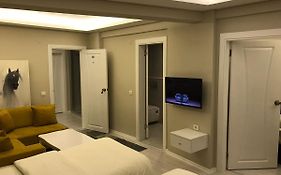 Hotel Batusay Flats Inn