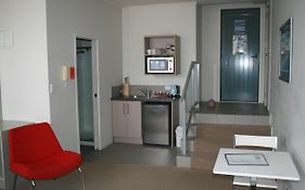 Atlas Suites And Apartments Mount Maunganui 4*