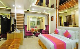 Hotel Gold Regency Delhi 3*