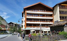 Hotel Parnass Zermatt