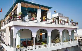 Hotel Rising Star Pushkar 2* India