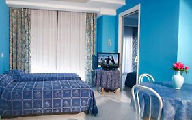 Hotel Residence Umberto Primo  3*