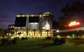Hotel Visava Mahad