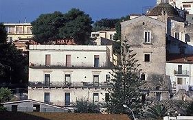 Hotel Miramare  3*