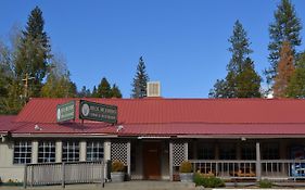 Buck Meadows Lodge