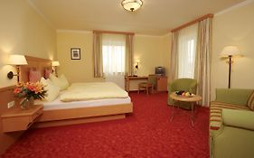 Hotel Wachau Melk 4*