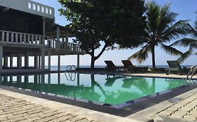 Miltons Beach Resort Unawatuna