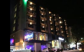 Hotel Reevanta Daman 3* India