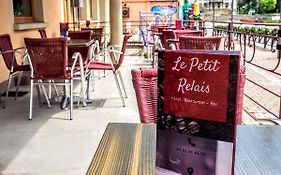 Le Petit Relais Pont-de-roide-vermondans 2*