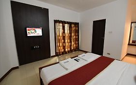 Lake View Hotel Madurai 2*