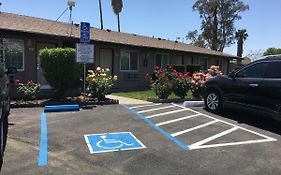 Maple Inn And Suites Los Banos