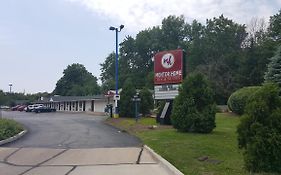 Mentor Home Inn And Suites