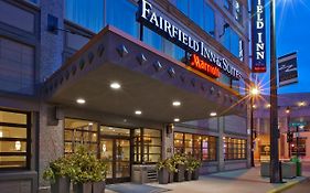 Fairfield Inn & Suites By Marriott Milwaukee Downtown photos Exterior