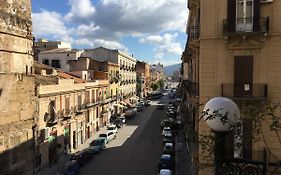 Quali sono i migliori hotel vicino a Cattedrale di Palermo?