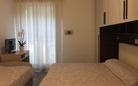 Hotel Tonni Milano Marittima