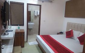 Hotel S.p.b 87 New Delhi 3* India