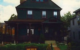 The Harney House Inn Indianapolis In