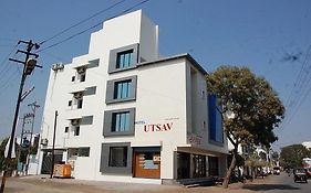 Hotel Utsav Wardha 3*