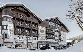 Hotel Das Kaltschmid - Familotel Tirol  4*