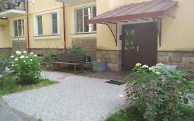 Апартаменты с садом Павловск