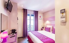 Pink Hotel Paris