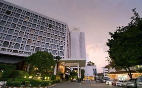 Montien Hotel Surawong Bangkok photos Exterior
