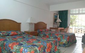 Costa Dorada Beach Resort & Villas